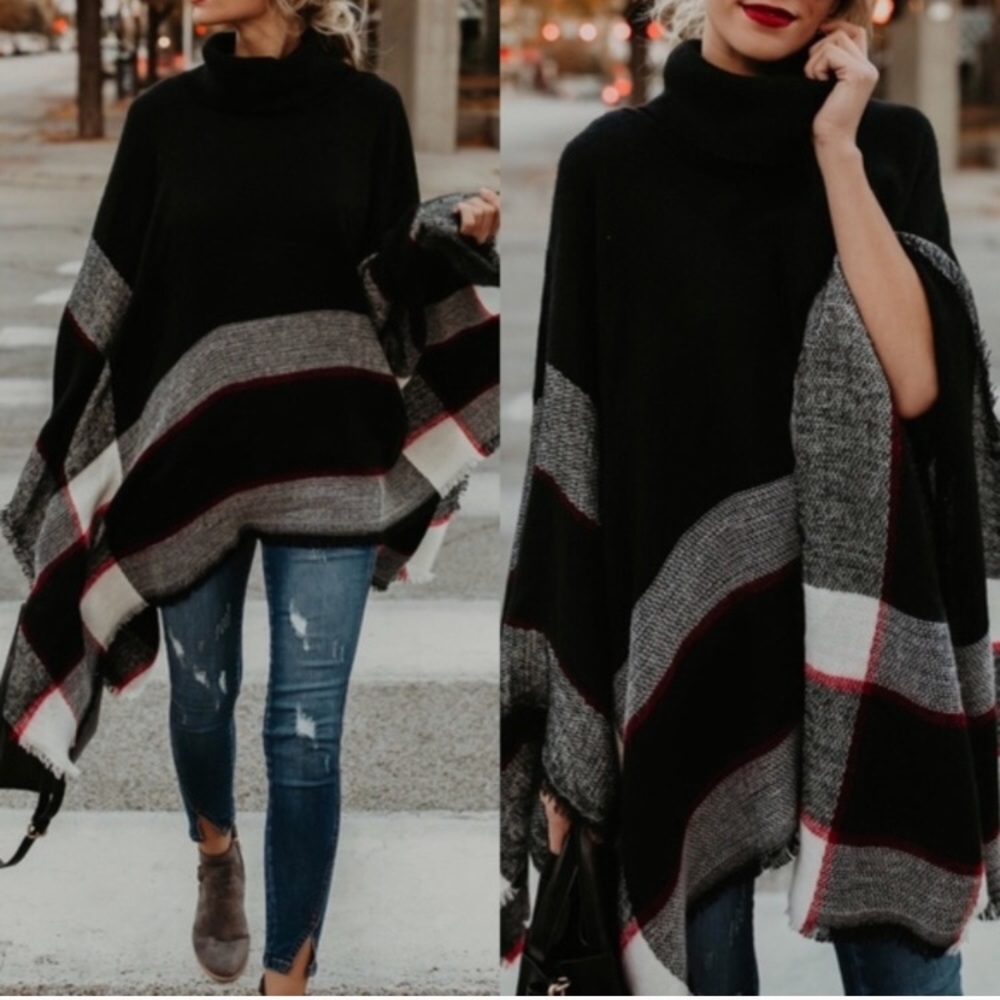 ‼️Firm Price Drop‼️Black Plaid TurtleNeck Poncho